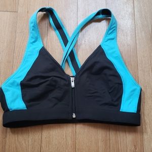 VS Sports bra